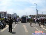 馬路‘車市’  急需規范