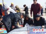 文明誠信寄哀思 風箏捎話慰親人