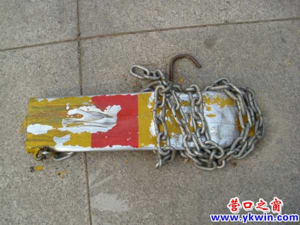 空心金屬樁 擋車被軋扁