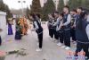清明祭英烈 鮮花獻英雄3