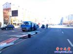 營口市渤海大街拆除隔離護欄